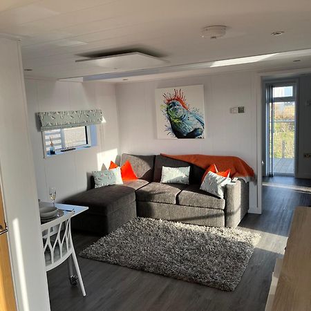 Seas The Day - Self Catering Lodge North Uist Paible Buitenkant foto