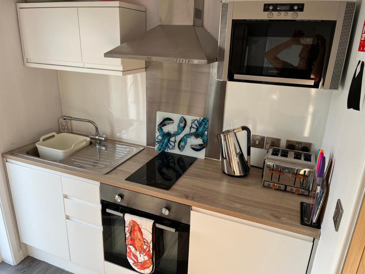 Seas The Day - Self Catering Lodge North Uist Paible Buitenkant foto