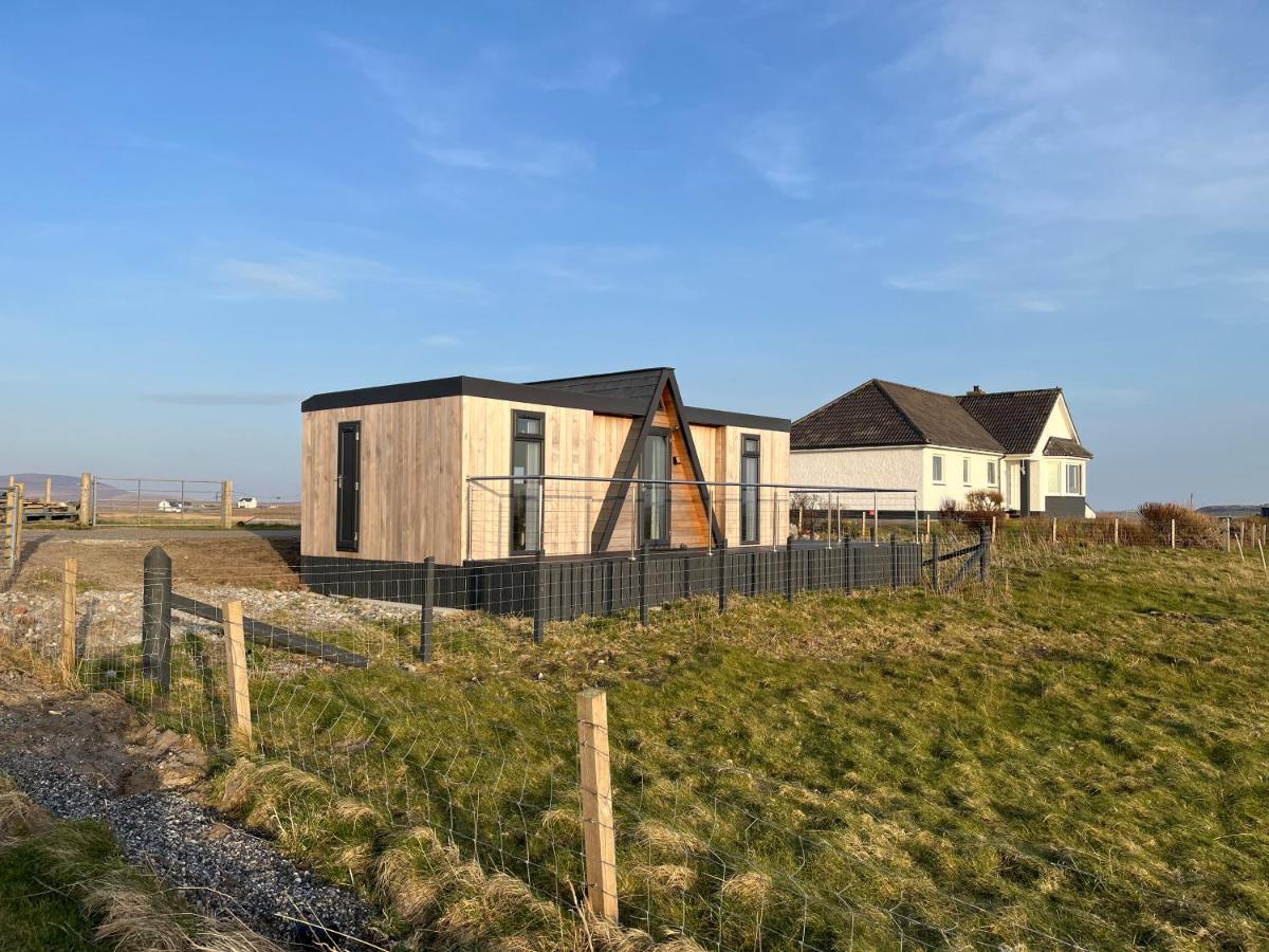 Seas The Day - Self Catering Lodge North Uist Paible Buitenkant foto