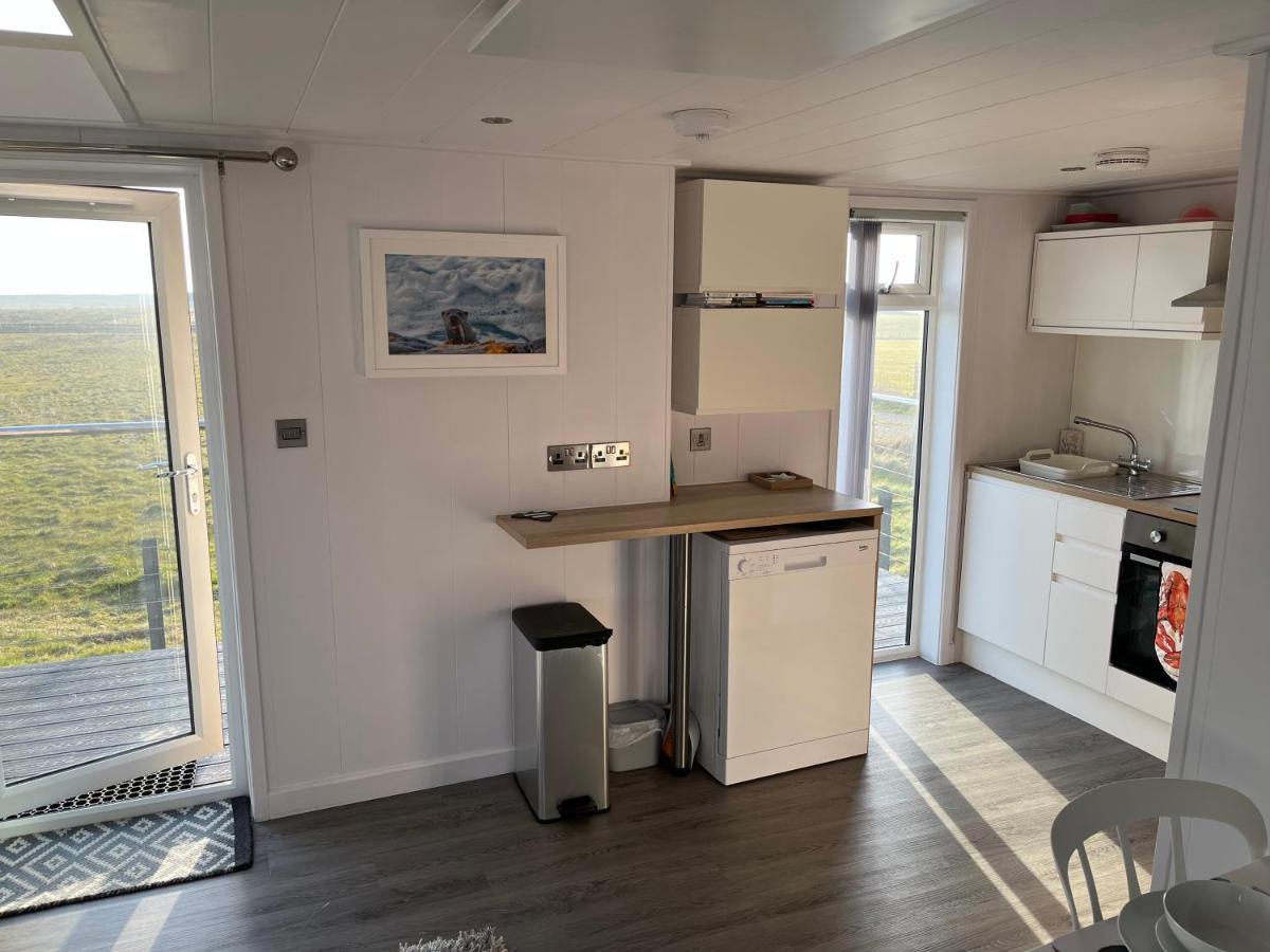 Seas The Day - Self Catering Lodge North Uist Paible Buitenkant foto